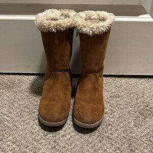 Cat & Jack Girls Size 1 Fleece Boots